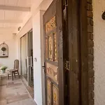S3 Orange Hotel 3*