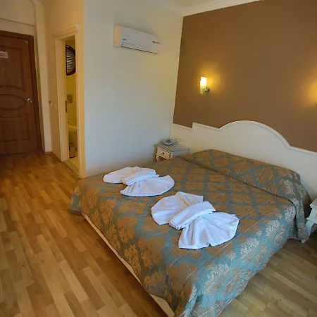 Hotell S3 Orange 3*