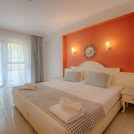 S3 Orange Hotel Ölüdeniz