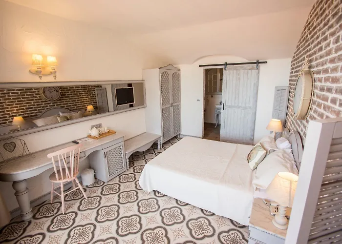 Hotel S3 Orange 3*